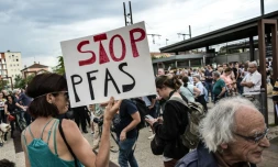 Manifestation contre les polluants éternels, les PFAS, le 26 mai 2024 à Oullins, dans le Rhône
