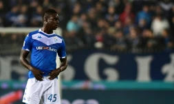 L'attaquant international italien de Brescia Mario Balotelli lors d'un match de Serie A contre la Fiorentina le 21 octobre 2019 au stade Mario-Rigamonti de Brescia.