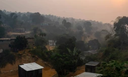 Vue générale de Selembao, un quartier pauvre à la périphérie de Kinshasa, le 14 juillet 2023. L'eau potable y est une denrée rare. 
