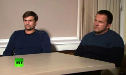 Capture d'écran réalisée le 13 septembre 2018 d'une interview télévisée d'Alexandre Petrov et Rouslan Bochirov sur Russia Today (RT)