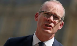 Le chef de la diplomatie irlandaise Simon Coveney le 25 juillet 2018 devant le Parlement britannique à Londres