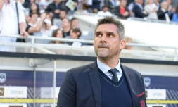 L'entraîneur de Bordeaux Jocelyn Gourvennec avant le coup d'envoi du match face à Bastia au Matmut Atlantique, le 22 avril 2017