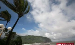 Vendredi 1er février 2008 - 

La dépression fait déferler une forte houle sur le littoral Nord de La Réunion