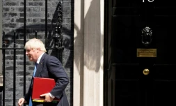 Boris Johnson quitte le 10 Downing Street le 20 juillet 2022 pour se rendre au Parlement