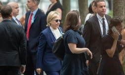 Hillary Clinton aux cérémonies marquant le 15e anniversaire des attaques du 11 septembre 2001, le 11 septembre 2016 à New York