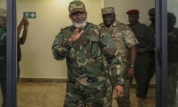 Corneille Nangaa, le leader de l'Alliance Fleuve Congo (AFC), un mouvement politico-militaire de groupes armés incluant le M23, arrive à une conférence de presse à Goma (République démocratique du Congo), le 30 janvier 2025