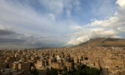 Vue générale de la capitale du Yémen, Sanaa, prise le 21 avril 2020