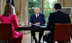 Le Premier ministre français François Bayrou avant une interview télévisée en direct diffusée sur les chaînes d'information LCI, CNews, BFMTV et FranceInfo TV, à l'Hôtel de Matignon à Paris, le 31 août 2025
