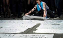 Une manifestation contre les violences aux personnes LGBT, le 9 avril 2019 à Paris