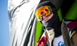 La légende du ski freestyle, le Français Candide Thovex, 33 ans, aux  Arcs près de Bourg-Saint-Maurice, le 11 mars 2016