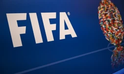 La Fifa recommande de trouver des accords salariaux dans les clubs et de reporter le mercato d'été et les éventuelles fins de contrats pour pouvoir achever la saison
