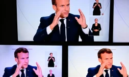 Emmanuel Macron lors d'un entretien télévisé à l'Elysée sur la situation du Covid-19 en France, à Paris le 14 octobre 2020