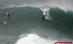 Lundi 18 Février 2008

Surf sur le Spot de Cap Lahoussaye