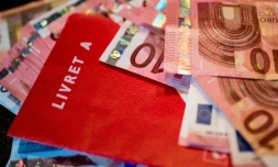 Les épargnants vont connaître jeudi le nouveau taux du Livret A, applicable au 1er février, qui risque de baisser à nouveau, en raison du ralentissement de l'inflation