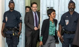 Les ministres De l'Intérieur Matthias Fekde et des Outre-mer Ericka Bareigts  à leur arrivée à une conférence de presse à leur arrivée le 29 mars 2017 à Cayenne