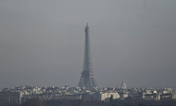 Paris le 16 décembre 2016 dans un brouillard de pollution