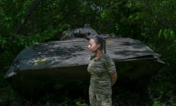 Karina, soldate dans le Donbass, dans l'est de l'Ukraine, le 26 juillet 2022