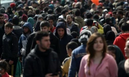 Des migrants aux abords du village de d'Idomeni en GrĂšce, le 4 mars 2016