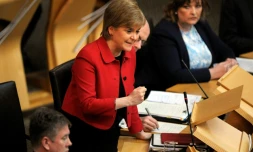La Première ministre écossaise Nicola Sturgeon, le 28 mars 2017 au Parlement régional à Edimbourg