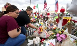 Un mémorial érigé en sovenir des victimes de la fusillade d'El Paso, au Texas, photographié le 6 août 2019