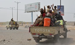 Les forces progouvernementales avancent vers le port stratégique de Hodeida contrÎlé par les rebelles Houthis, dans l'ouest du Yémen, le 7 novembre 2018