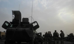 L'armée française a libéré quatre otages - deux Français, une Américaine et une Sud-coréenne - lors d'une intervention dans le nord du Burkina Faso dans laquelle deux militaires français ont été tués