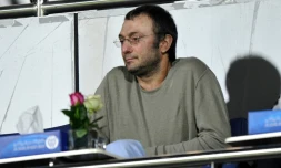 Le milliardaire russe Souleïman Kerimov, ici le 16 janvier 2012 lors d'un match de football à Dubai