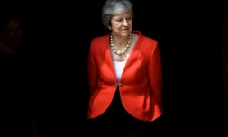 Brexit: aux Communes et à Bruxelles, une semaine test pour Theresa May