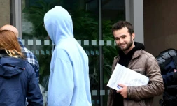 Le procès à Gap de trois militants poursuivis pour avoir aidé des migrants à entrer en France a été renvoyé le 31 mai 2018 au 8 novembre