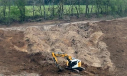 Fouilles menées à la recherche du corps d'Estalle Mouzin, le 29 avril 2021 à Issancourt-et-Rumel