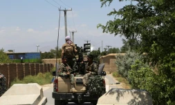 Des soldats afghans près de la base aérienne de Bagram, le 2 juillet 2021