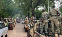 Des militaires maliens dans les rues de Bamako le 19 août 2020
