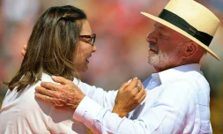 Le président brésilien Lula (d), candidat à sa réélection, et son épouse Rosangela da Silva lors du lancement de la campagne du leader de gauche, à Sao Paulo, le 16 août 2026