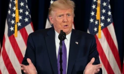 Le prĂ©sident amĂ©ricain Donald Trump lors de la confĂ©rence de presse Ă Bedminster, dans le New Jersey, le 15 aoĂ»t 2020, oĂč il a Ă©voquĂ© la dĂ©cision du Conseil de sĂ©curitĂ© de l'ONU