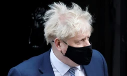 Le Premier ministre britannique Boris Johnson quitte le 10 Downing Street, le 12 janvier 2022 à Londres