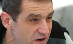 Josu Ternera, l'un des dirigeants les plus importants de l'organisation séparatiste basque ETA, le 17 novembre 2002 à Bayonne