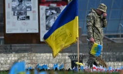 Un soldat à Kiev, en Ukraine, le 10 novembre 2023