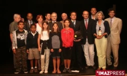 Mardi 26 Août 2008
Claudie et Jean-Pierre HAIGNERE
ont été faits Citoyens d'honneur de la Ville par le
Député-Maire, Didier ROBERT.