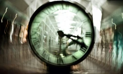 Une horloge au centre commercial de la Toison d'Or à Dijon,  le 25 Mars 2010 