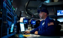 Wall street fait une pause après avoir emmené le S&P 500 à un nouveau record et après de nouvelles tensions géopolitiques