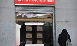 Malgré la destruction de près de 120.000 emplois au deuxième trimestre dans le secteur privé, l'intérim a rebondi mais est resté à un niveau nettement inférieur à celui d'avant la crise du coronavirus