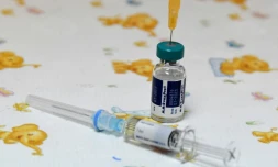 Un flacon de vaccin contre la rougeole, dans un hôpital de Podgorica, au Monténégro, le 16 janvier 2020