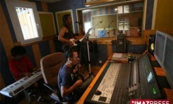 Mercredi 17 Septembre 2008
Baster en studio au Tampon