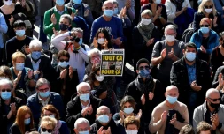Manifestation en hommage à l'enseignant assassiné, le 18 octobre 2020 sur la place du Capitole à Toulouse