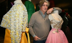 "L'antiquaire de la mode" Didier Ludot dans sa boutique du Palais Royal avant sa fermeture, à Paris, le 8 janvier 2025