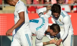 Le milieu Isco (c) ouvre le score pour le Real Madrid face à Gérone au stade Montilivi, le 29 octobre 2017 