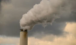 Les émissions de méthane liées aux énergies fossiles restent "à des niveaux très élevés", avertit l’Agence internationale de l’énergie, selon qui la récupération de ces rejets pourrait fournir d'énormes quantités de gaz aux marchés sous tension depuis la guerre au Moyen‑Orient