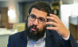 Le rabbin Mendel Moscowitz à Balatonszöd, en Hongrie, le 28 novembre 2023