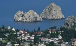 Une vue de Yalta, la principale station balnéaire de la péninsule annexée de Crimée, le 18 juin 2023.

