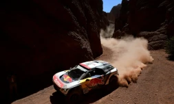 Le Français Cyril Despres (Peugeot) lors de la 3e étape du Dakar entre San Miguel de Tucuman et San Salvador de Jujuy, en Argentine, le 4 janvier 2017